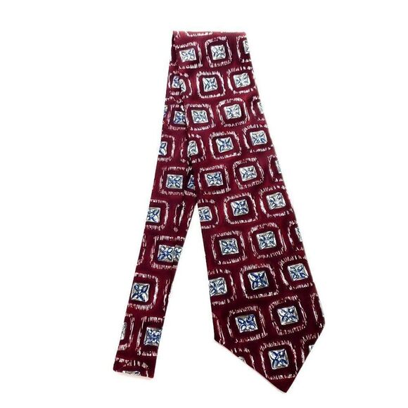 Towncraft Polyester Tie Red Geometric Print - Picture 6 of 6